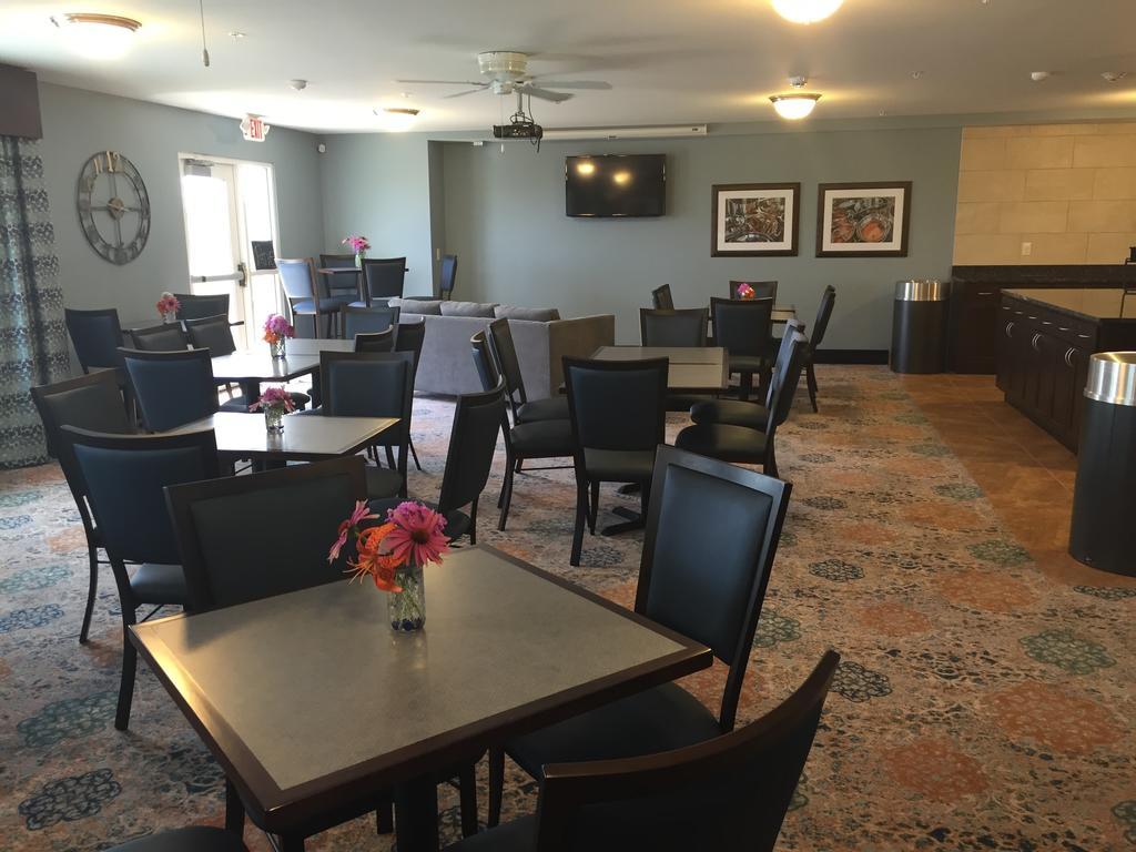 Grandstay Hotel & Suites Mount Horeb - Madison Dış mekan fotoğraf