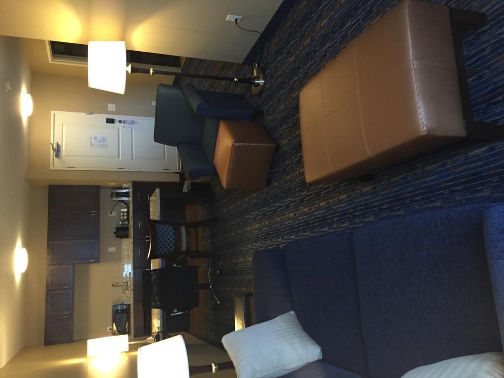 Grandstay Hotel & Suites Mount Horeb - Madison Oda fotoğraf