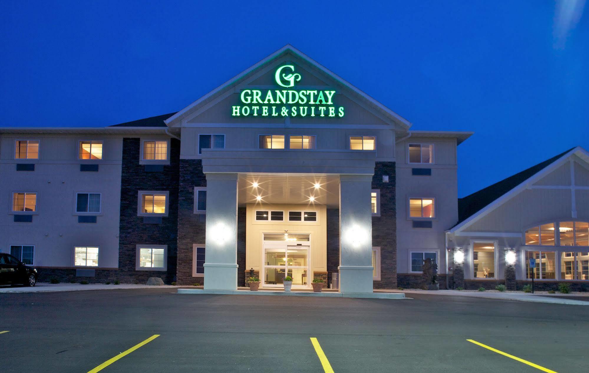 Grandstay Hotel & Suites Mount Horeb - Madison Dış mekan fotoğraf